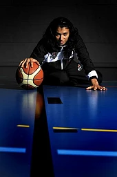 Vétroz - 25 mars 2011 - Maria Villarroel Epiney, championne de basketball, joue à Helios Club Vétroz Vétroz - 25 mars 2011 - Maria Villarroel Epiney, championne de basketball, joue à Helios Club Vétroz