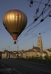 C'était serré. Vol en montgolfière au-dessus du pont Zähringer