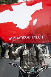 Sans-Papiers and sympathizers march from Germany to Switzerland via Otterbach customs Sans-Papiers and sympathizers march from Germany to Switzerland via Otterbach customs