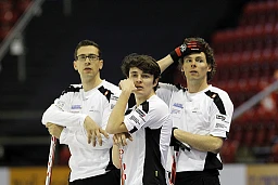 Bâle, 03.04.2012, Championnat du monde de curling, Danemark - Suisse, Marco Ramstein, Benoit Schwarz et