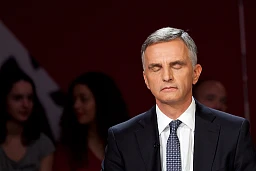 Concentration before the live broadcast on the set of the show Infrarouge