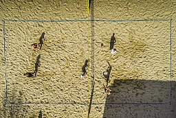 Tour de beach-volley sur le terrain de sable de l'Université de Saint-Gall Tour de beach-volley sur le terrain de sable de l'Université de Saint-Gall