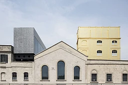 La Fondazione Prada dell&#39;architetto Rem Koolhaas a Milano, Italia, il 9 giugno 2015.