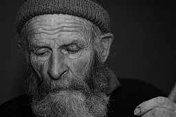 Fernand is a mountain farmer. Through this portrait, I saw his wisdom, his pride, his calming presence which, in my eyes, was the very expression of what we call nobility of spirit. Photographing Fernand was a long journey, and it was only after several years and many encounters that I dared to take the picture. So I took one, then a second, and stopped. Then I came back a few days later. Dark eyes... not today. But I'm not one to give up, and today I appreciate the privilege I've been given.