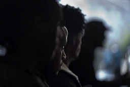 Les Érythréens ont fondé un mouvement clandestin. Les Érythréens ont fondé un mouvement clandestin.