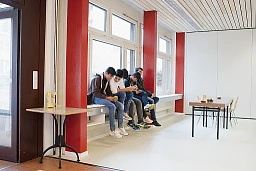 Impressions from the youth center in Immensee on Friday (October 21, 2016). The center, run by Caritas Switzerland, houses young people who have fled to Switzerland without their families or relatives. Photo: Christine Bärlocher/ExPress