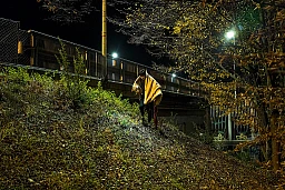 Rezvan, sans-abris, cherche un lieu où passer la nuit. Lausanne, Suisse, le 10 novembre 2017. Rezvan, sans-abris, cherche un lieu où passer la nuit. Lausanne, Suisse, le 10 novembre 2017.