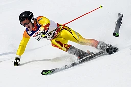 Macedonian Luka Bozhinovski loses a ski Macedonian Luka Bozhinovski loses a ski during Alpine Skiing World Championships in St. Moritz, Switzerland, Friday, February 17, 2017. Macedonian Luka Bozhinovski loses a ski Macedonian Luka Bozhinovski loses a ski during Alpine Skiing World Championships in St. Moritz, Switzerland, Friday, February 17, 2017.