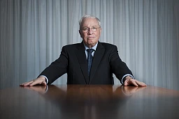 Christoph Blocher nach dem Interview in den Räumlichkeiten von Robinvest in Männedorf. Christoph Blocher nach dem Interview in den Räumlichkeiten von Robinvest in Männedorf.