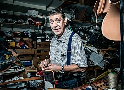 Foto: Thomas Meier. Zürich, 04.08.17. Fellrucksack (SOBLI MAGAZIN) Reto Ruffner (69)