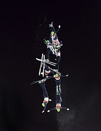 Bildseite Freestyle Skiing Aerials Männer (Qualifikation) im Phoenix Snow park in Bokwang, Pyeongchang.
Olympic Winter Games PyeongChang 2018. Olympische Winterspiele in Pyeongchang, Südkorea.
Bild: Lloyd WALLACE (GBR), Back Lay-Double Full-Full.
17022018 Bildseite Freestyle Skiing Aerials Männer (Qualifikation) im Phoenix Snow park in Bokwang, Pyeongchang.
Olympic Winter Games PyeongChang 2018. Olympische Winterspiele in Pyeongchang, Südkorea.
Bild: Lloyd WALLACE (GBR), Back Lay-Double Full-Full.
17022018