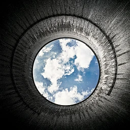 Tour de refroidissement, centrale nucléaire de Gösgen, Däniken (SO)