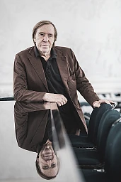 Guenter Netzer im Gespraech mit Blick im Hotel Baur au lac in Zzerich, fotografiert am Montag, 9. September 2019. (Melanie Duchene) Guenter Netzer im Gespraech mit Blick im Hotel Baur au lac in Zzerich, fotografiert am Montag, 9. September 2019. (Melanie Duchene)
