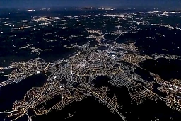 Die Stadt Bern und das Mittelland aus 4000m - am Horizont Basel und Mulhouse Die Stadt Bern und das Mittelland aus 4000m - am Horizont Basel und Mulhouse