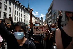 Die Black Lives Matter Demonstration, am Samstag, 13. Juni 2020, in St. Gallen. © Benjamin Manser
