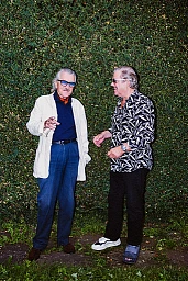 Dieter Meier und Boris Blank (Yello) in Meiers Garten am Zürichberg Dieter Meier und Boris Blank (Yello) in Meiers Garten am Zürichberg