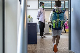 Riva San Vitale: primo giorno di scuola anno scolastico 2021-2022, Scuole elementari Riva San Vitale © Ti-Press / Francesca Agosta