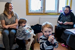 Depuis le début du conflit en Ukraine, l'Eglise orthodoxe roumaine se positionne comme l'une des principales aides aux réfugiés.