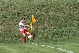 il perds son soulier sur un corner