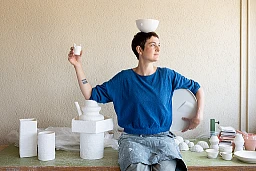 Eva Vogelsang in ihrem Atelier Eva Vogelsang in ihrem Atelier