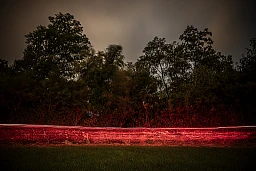 JESTETTEN, DEUTSCHLAND, 19.08.2024 - Die freigelegte und mittlerweile unter Denkmalschutz stehende Amateur Radrennbahn in Jestetten, nahe der Schweizer Grenze.Die Jestetter Rennbahn mit einer Länge von 200 Meter, wurde im Jahr 1925 gebaut und war bis 1934 in Betrieb. In dieser Zeit kamen jeweils 1000 - 2000 Zuschauer an die Rennen.