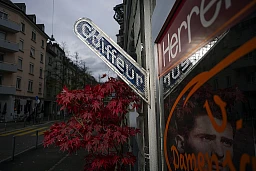 Der Salon von Frau Wälti am Hallwylplatz. Der Salon von Frau Wälti am Hallwylplatz.