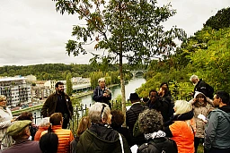 Cette année la découverte du quartier montre aux habitants les travaux sur les falaises de St-Jean Cette année la découverte du quartier montre aux habitants les travaux sur les falaises de St-Jean