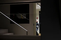 Korpskommandant Thomas Suessli, Chef der Armee, wartet auf die Anhoerung der SVP-Fraktion zur der Finanzierung der Armee, im Bundeshaus am Dienstag, 27. Februar 2024, in Bern. Die SVP Fraktion will verschiedene Themen ansprechen, wie "die Annaeherung an die NATO, die Finanzen der Armee, das Chaos im Departement VBS und in der Ruag oder den Auftrag der Schweizer Armee". (KEYSTONE/Anthony Anex) Korpskommandant Thomas Suessli, Chef der Armee, wartet auf die Anhoerung der SVP-Fraktion zur der Finanzierung der Armee, im Bundeshaus am Dienstag, 27. Februar 2024, in Bern. Die SVP Fraktion will verschiedene Themen ansprechen, wie "die Annaeherung an die NATO, die Finanzen der Armee, das Chaos im Departement VBS und in der Ruag oder den Auftrag der Schweizer Armee". (KEYSTONE/Anthony Anex)