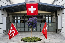 Un sommet international sur la paix en relation avec la guerre russo-ukrainienne, officiellement appelé Sommet sur la paix en Ukraine, s'est tenu au Bürgenstock Resort, en Suisse, les 15 et 16 juin 2024. Bürgenstock. © Nicolas Righetti / Lundi13